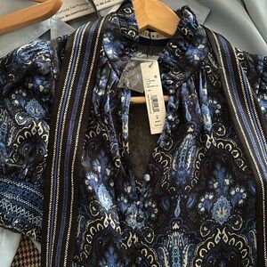 Alice &Olivia  blouse